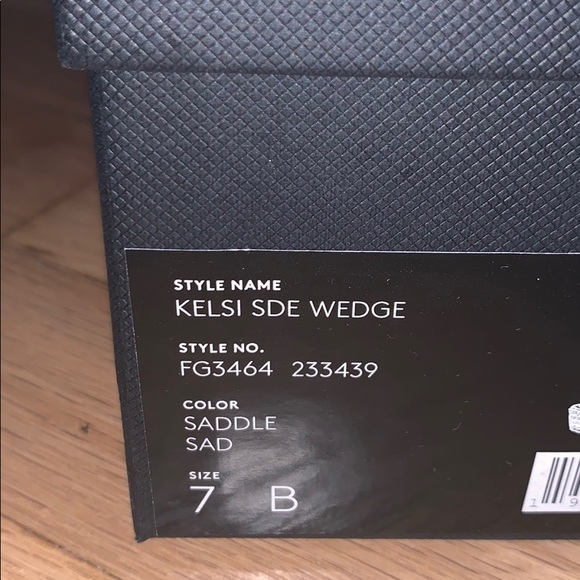 Authentic Coach Kelsi Sde Wedge - Picture 6 of 7